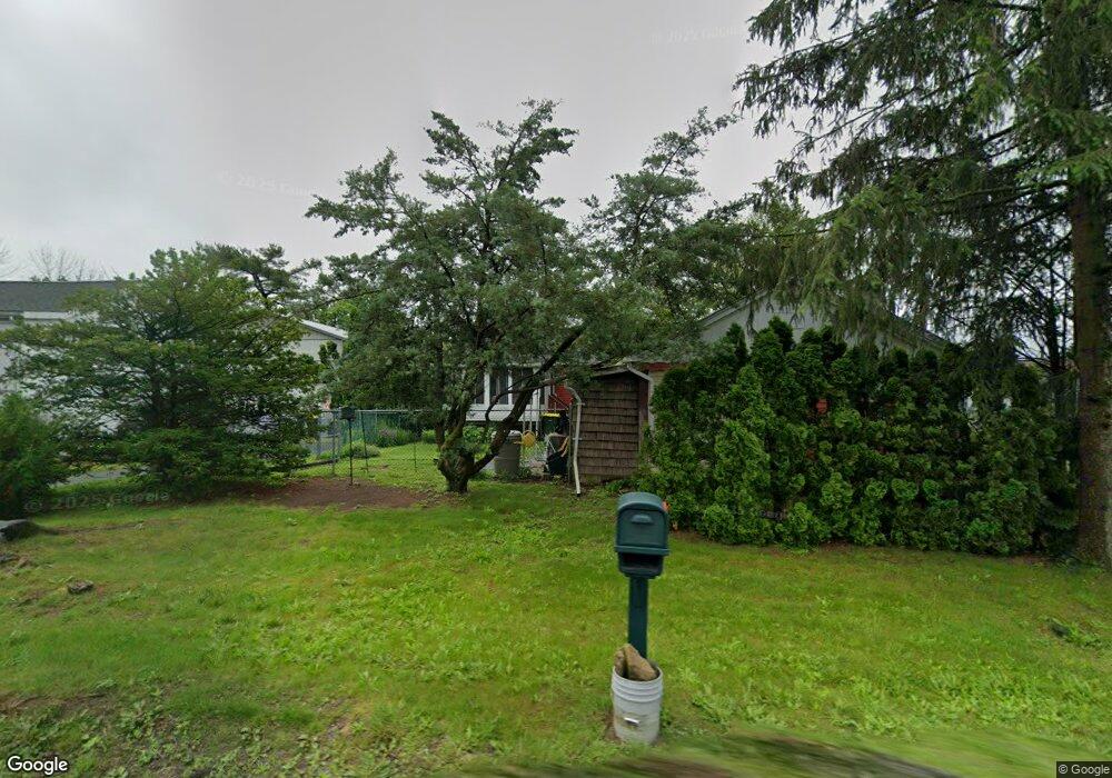 4648 Kernsville Rd unit 4650, Orefield, PA 18069 - photo 1