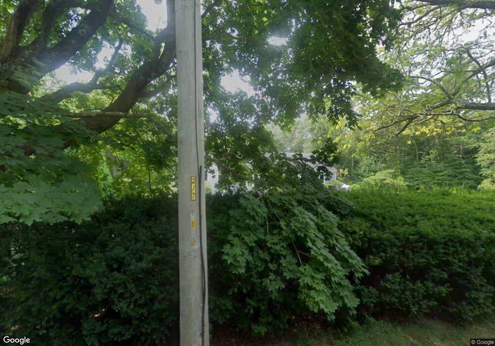 25 Acushnet Rd, Mattapoisett, MA 02739 - photo 1