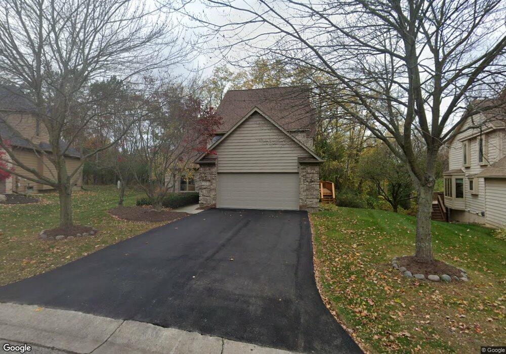 3155 Blossom, West Bloomfield, MI 48324 - photo 1