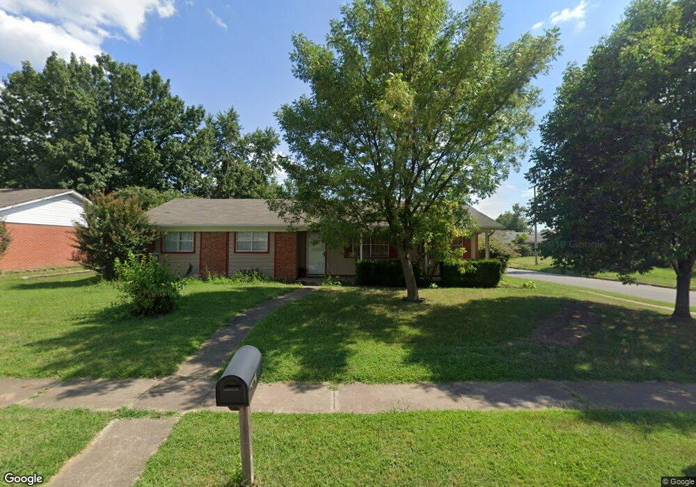 725 W Oakland St, Broken Arrow, OK 74012 - photo 1