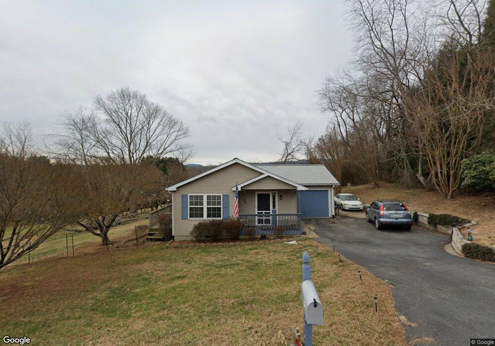 215 Yon Hill Rd, Hendersonville, NC 28792 - photo 1