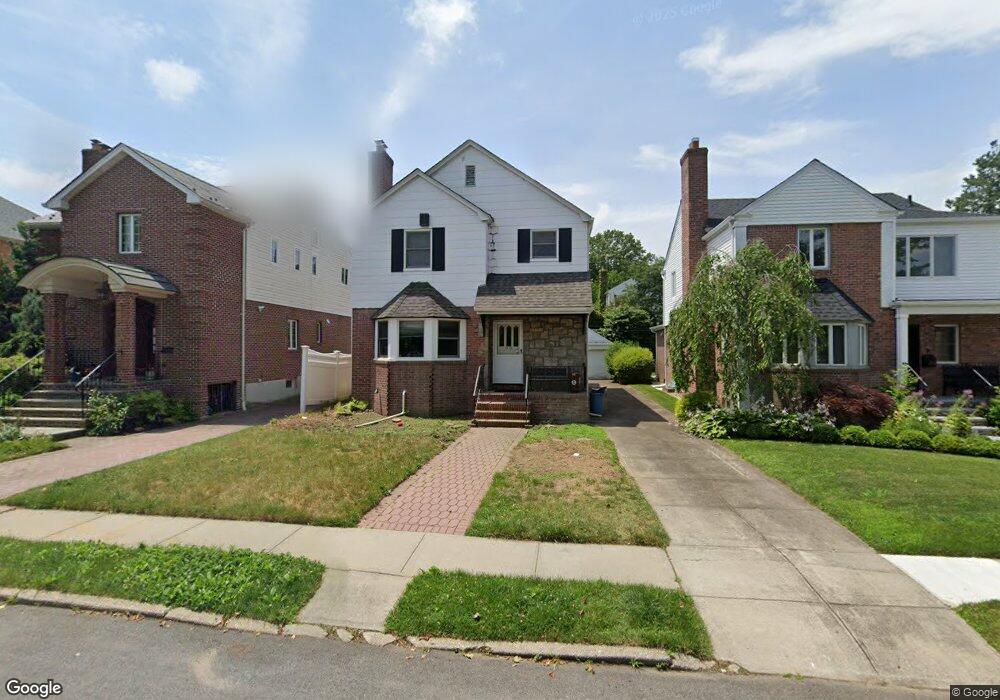 8132 189th St, Hollis, NY 11423 - photo 1