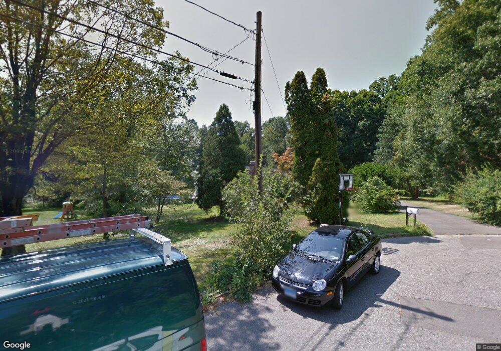 24 Purdy Rd E, Norwalk, CT 06850 - photo 1