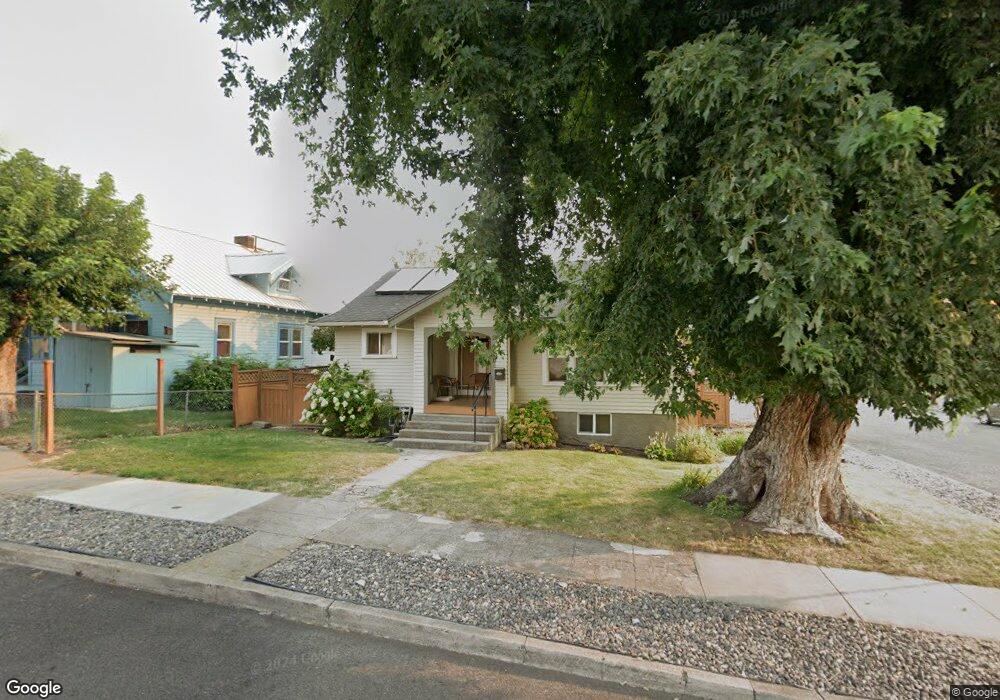 401 W 7th St, the Dalles, OR 97058 - photo 1