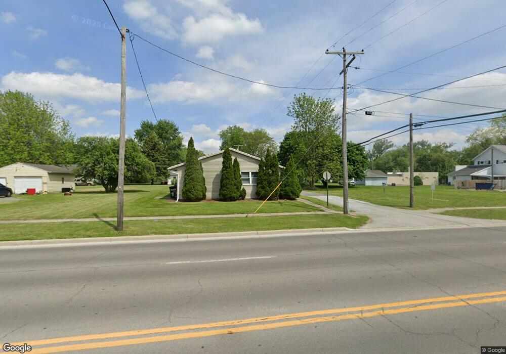 915 Broad Ave, Findlay, OH 45840 - photo 1