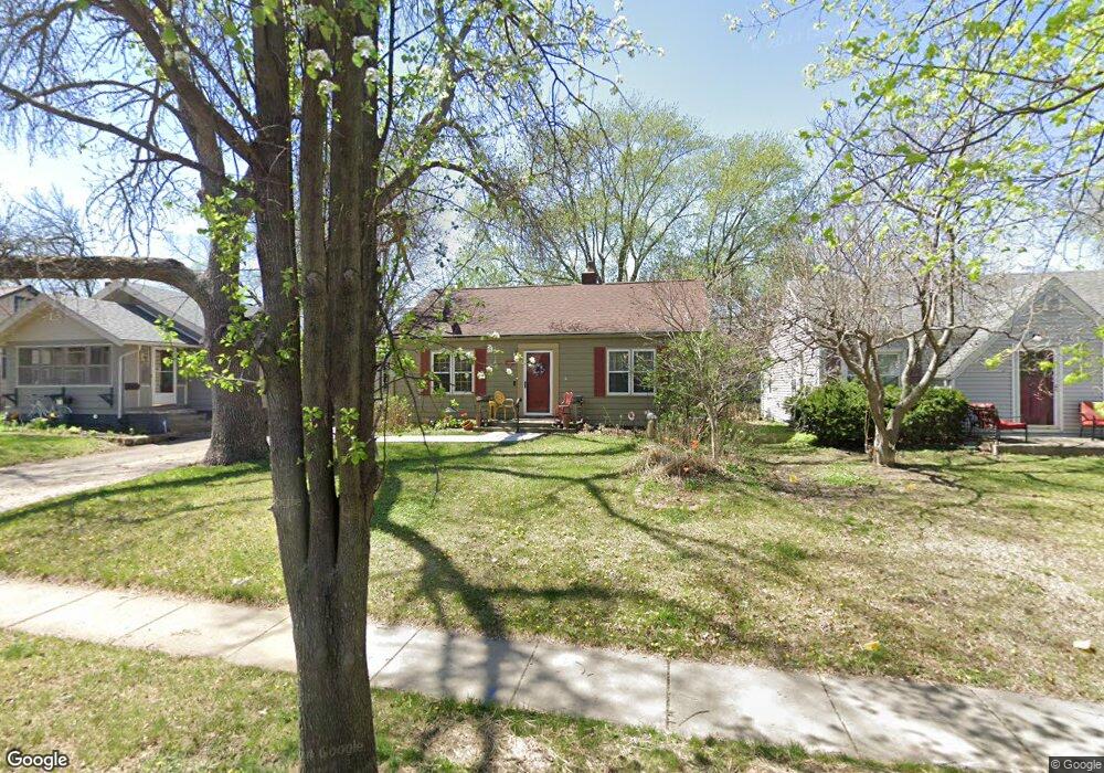 1628 46th St, Des Moines, IA 50310 - photo 1