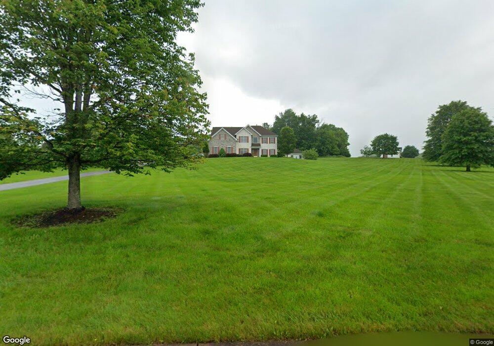 2121 Fox Hollow Ln, East Greenville, PA 18041 - photo 1