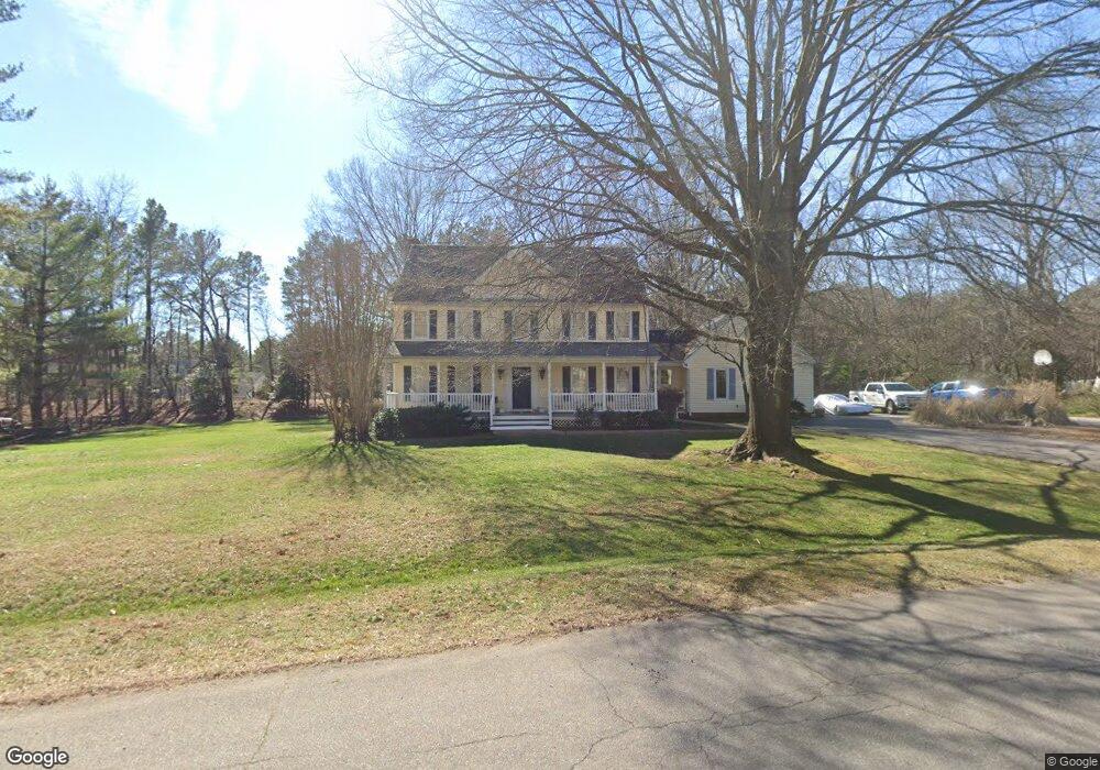 10711 Ramshorn Rd, Midlothian, VA 23113 - photo 1