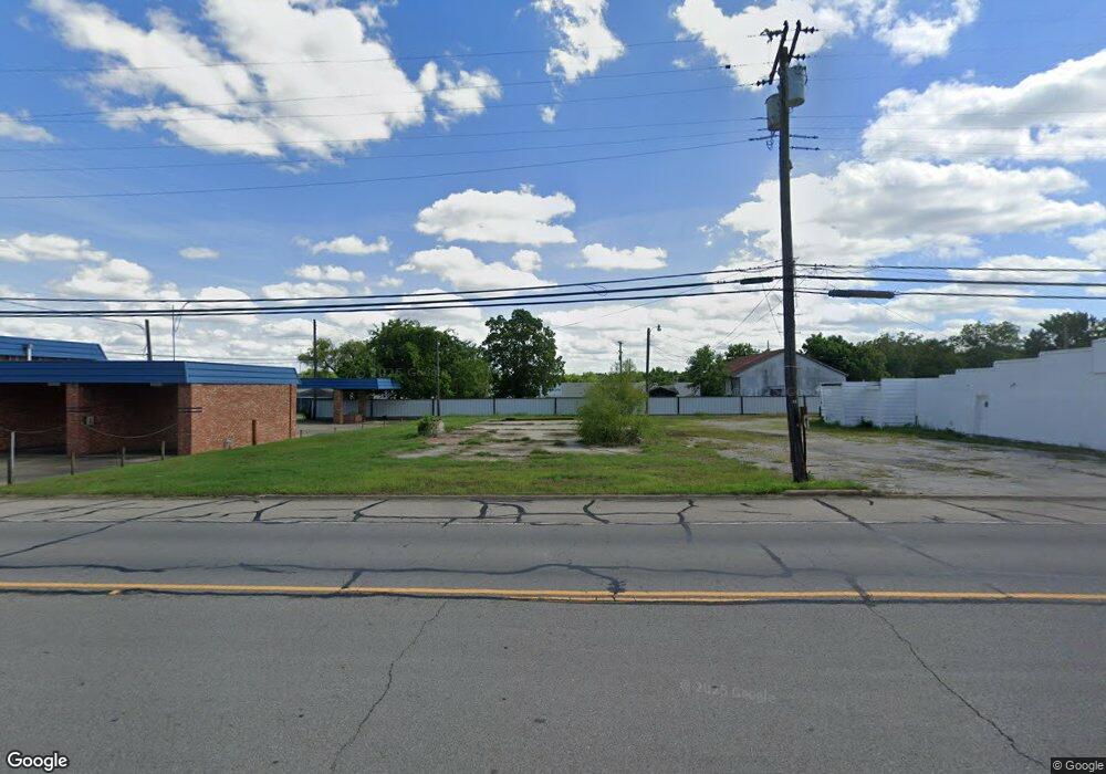 730 E Sam Rayburn Dr, Bonham, TX 75418 - photo 1