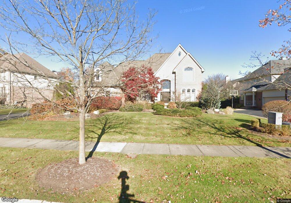 6831 Carlyle Crossing, West Bloomfield, MI 48322 - photo 1