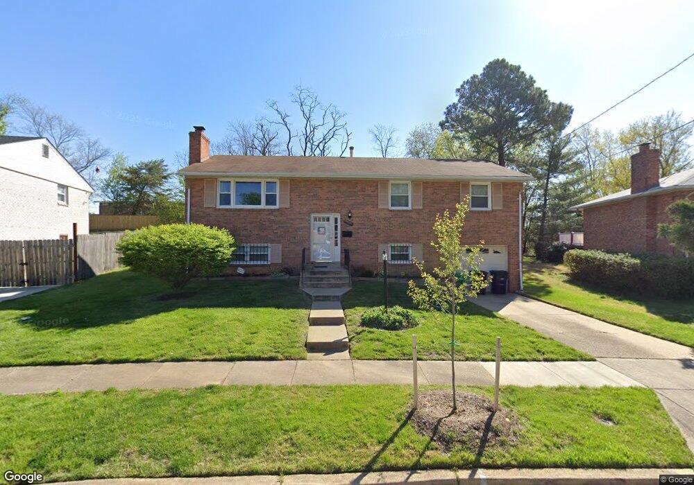 4104 Rocky Mount Dr, Temple Hills, MD 20748 - photo 1