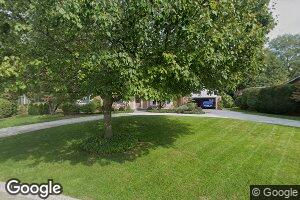 3 Fairlake Ln, Grosse Pointe Shores, MI 48236