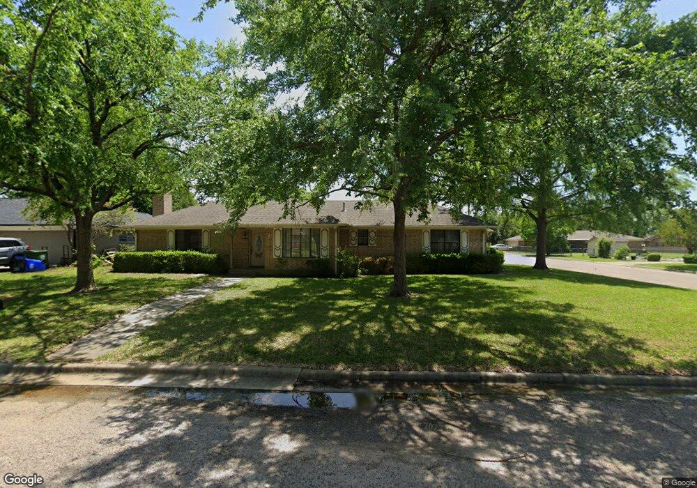 219 Red River Dr, Whitesboro, TX 76273 - photo 1
