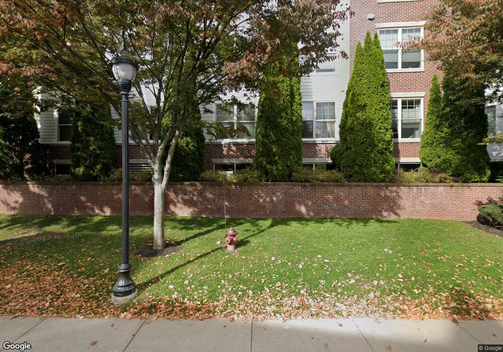 248 Albion St unit 335, Wakefield, MA 01880 - photo 1