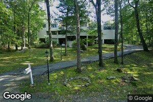 118 Stoney Lea Rd, Dedham, MA 02026