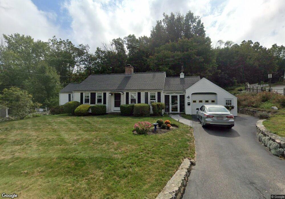 132 Pleasant St, Cohasset, MA 02025 - photo 1