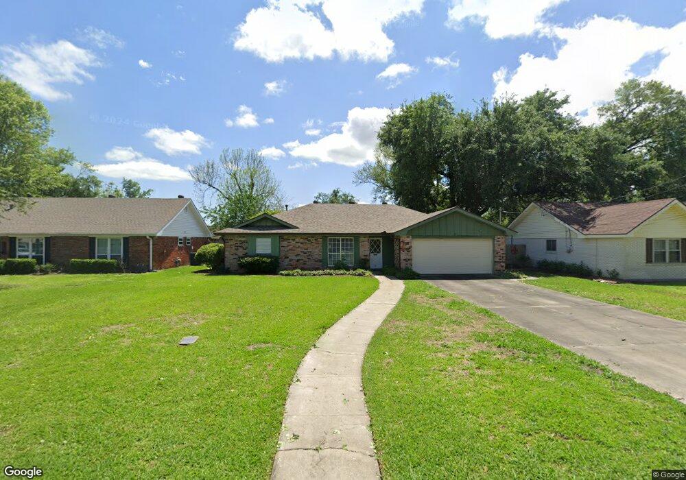 121 Greenway St, Lake Charles, LA 70605 - photo 1