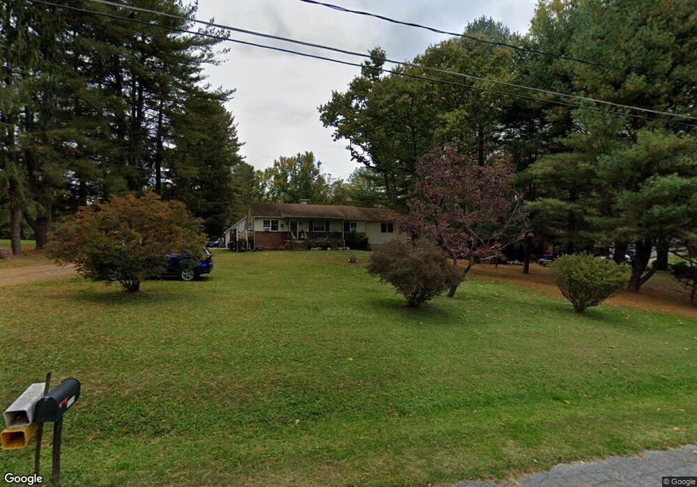 1114 Dundee Rd, Sykesville, MD 21784 - photo 1