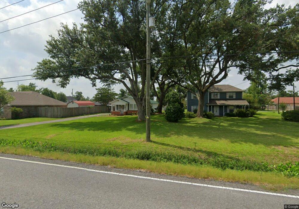 2351 W Prien Lake Rd, Lake Charles, LA 70605 - photo 1