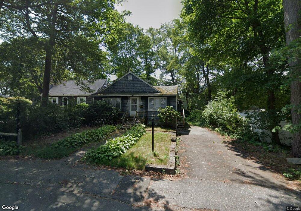 7 E Garfield Ave, Beverly, MA 01915 - photo 1