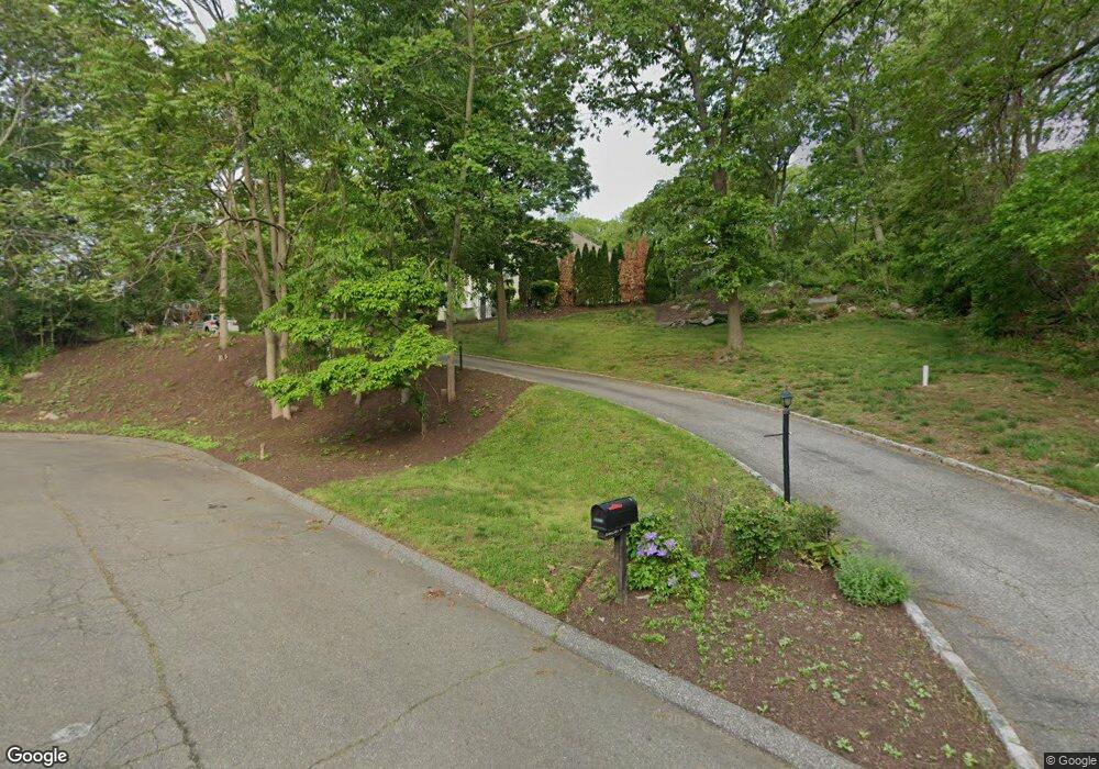 15 Knollcrest Dr, Trumbull, CT 06611 - photo 1