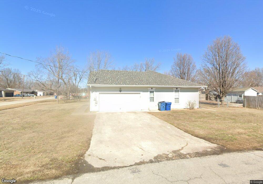 403 Wise St, Carl Junction, MO 64834 - photo 1