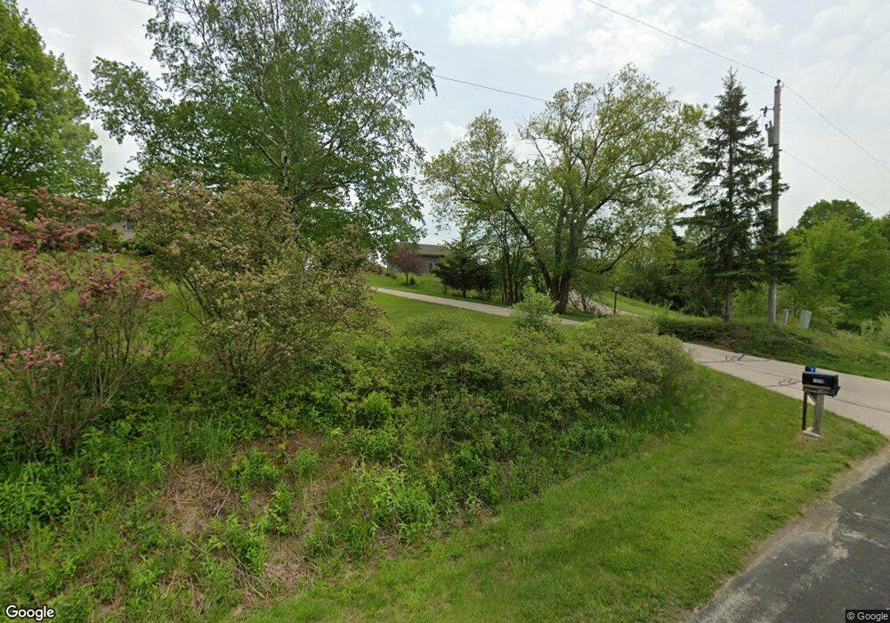 7078 Kettle View Dr S, West Bend, WI 53090 - photo 1