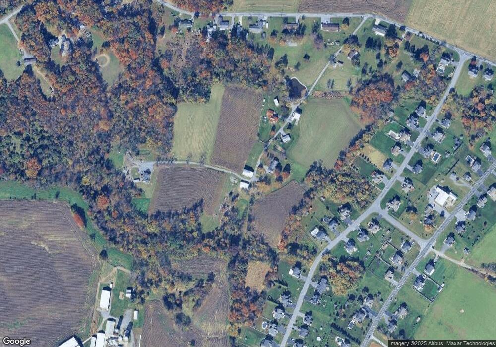 2166 Fisher Rd, Chambersburg, PA 17202 - photo 1