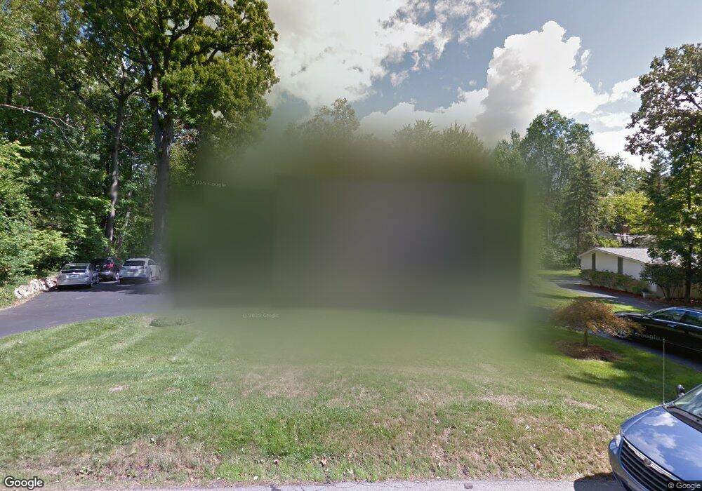 5057 Echo Rd, Bloomfield Hills, MI 48302 - photo 1