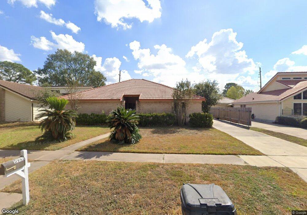 5943 Donwhite Ln, Houston, TX 77088 - photo 1