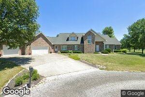110 Wild Rose Ln, Raymond, IL 62560