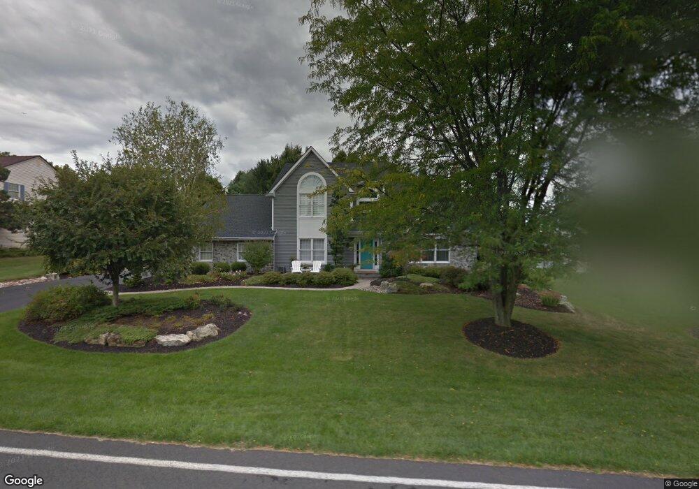 1811 Elbow Ln, Allentown, PA 18103 - photo 1