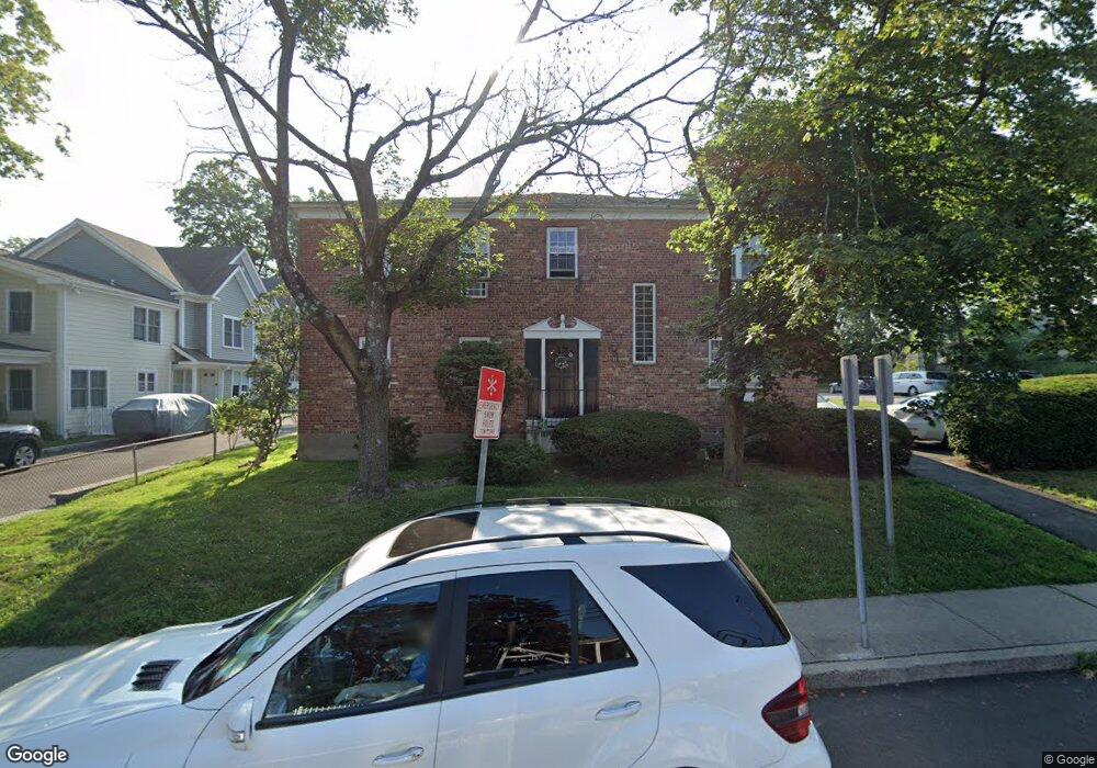 11 Belltown Rd unit 3, Stamford, CT 06905 - photo 1