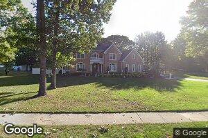 6 Saupe Dr, Manalapan, NJ 07726