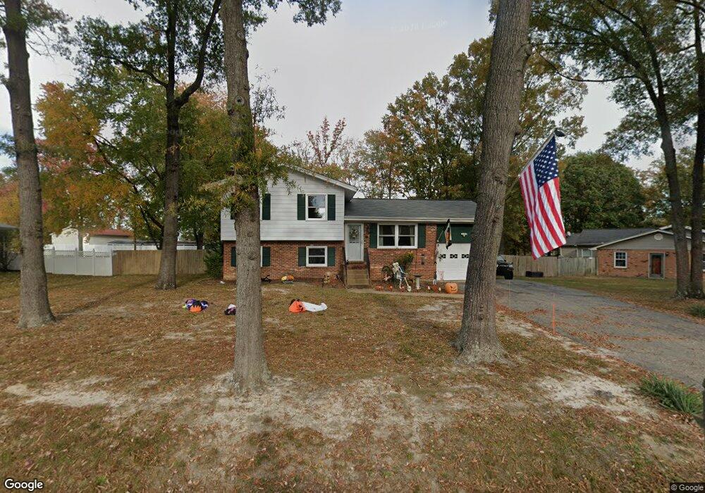 912 Churchill Dr, Fredericksburg, VA 22407 - photo 1