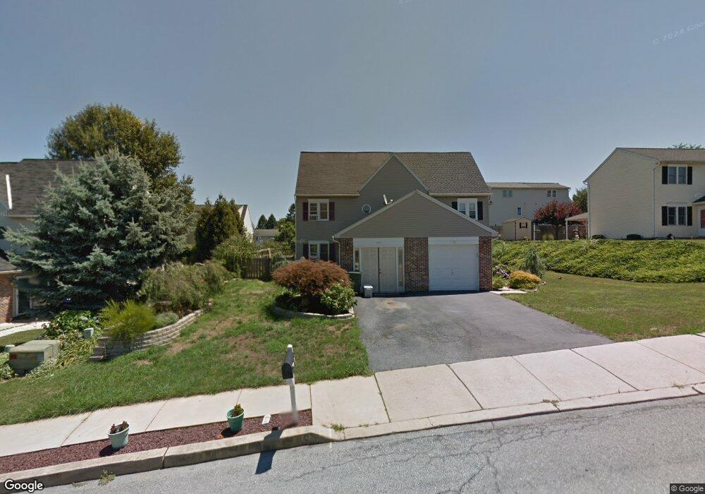 209 Adams Dr, Womelsdorf, PA 19567 - photo 1