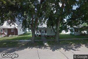 308 E Indiana Ave, George, IA 51237