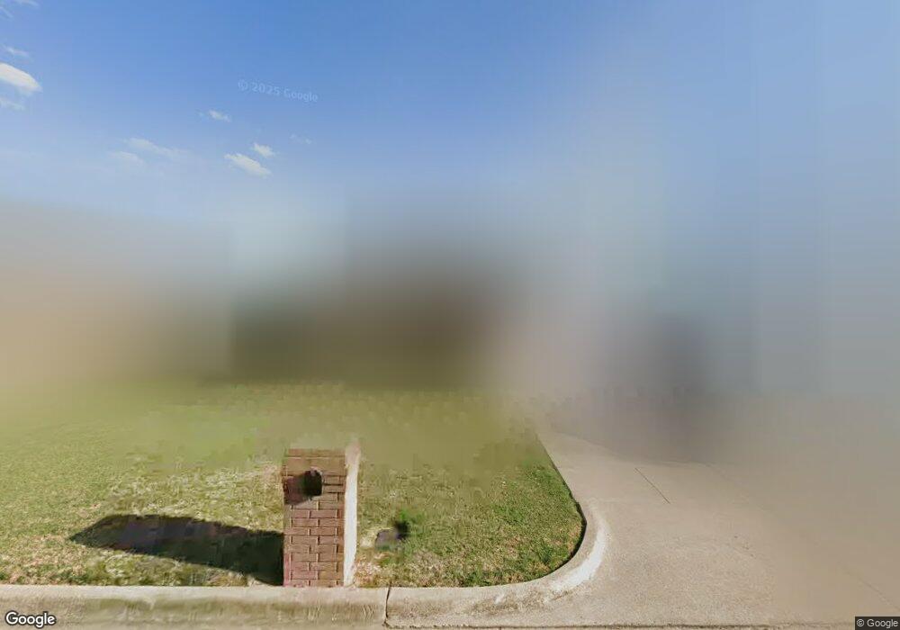 847 Magnolia Ct, Hurst, TX 76053 - photo 1