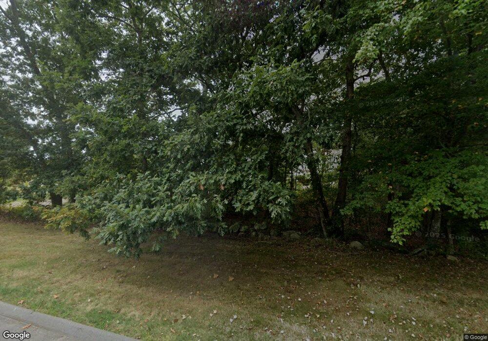 2 Seabury Dr, Westerly, RI 02891 - photo 1