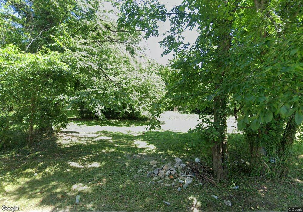 3313 Dupont Ave, Baltimore, MD 21215 - photo 1