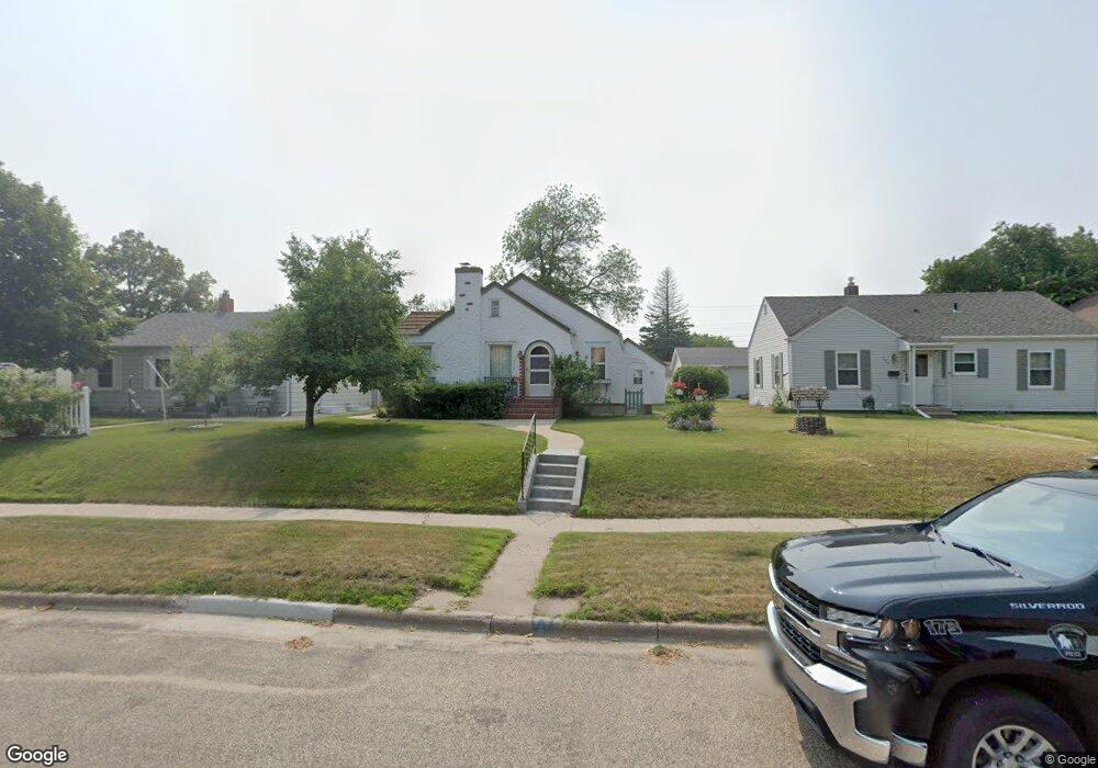 710 3rd Ave SE, Jamestown, ND 58401 - photo 1