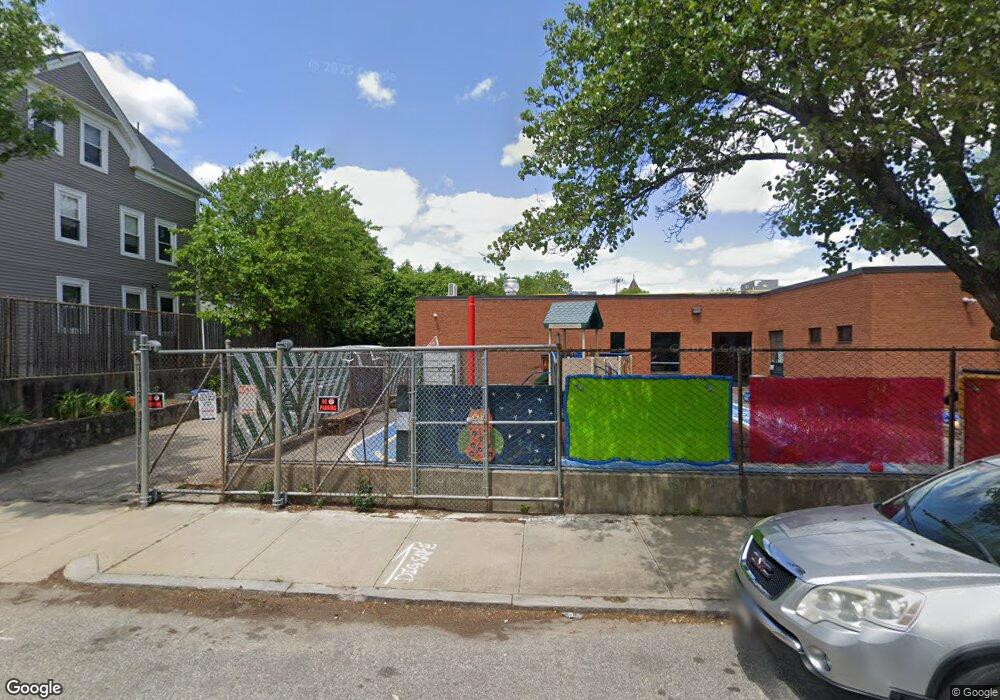 79 Tell St unit 79b, Providence, RI 02909 - photo 1