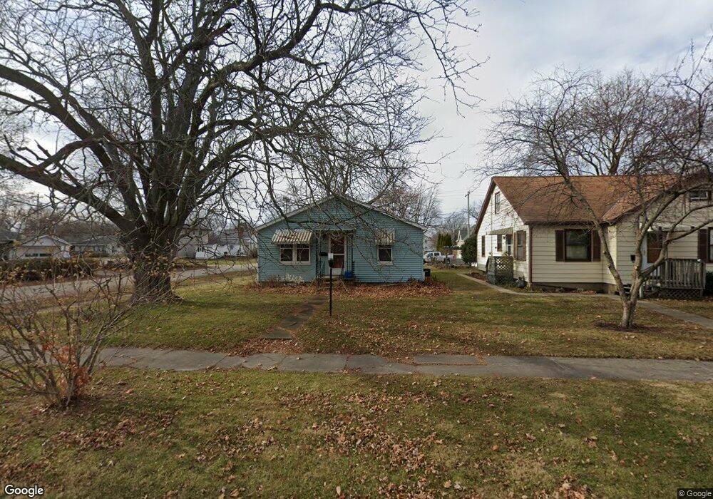 410 N Pleasant St, Princeton, IL 61356 - photo 1