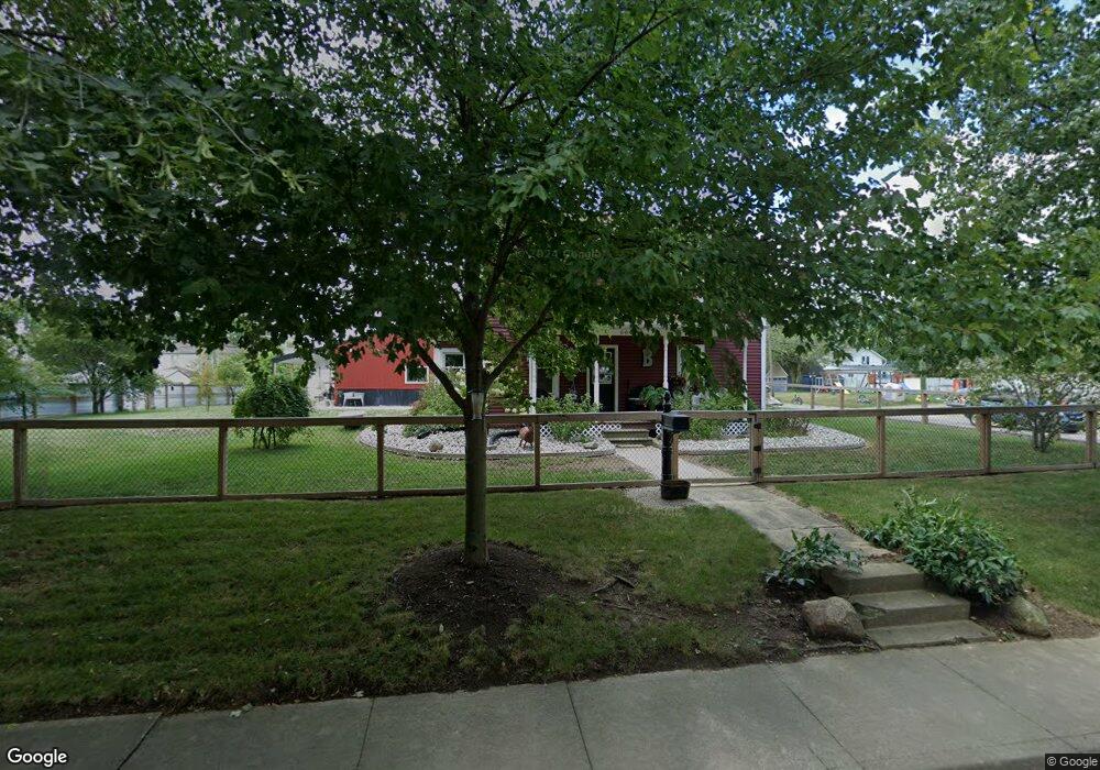 664 N Jefferson St, Berne, IN 46711 - photo 1