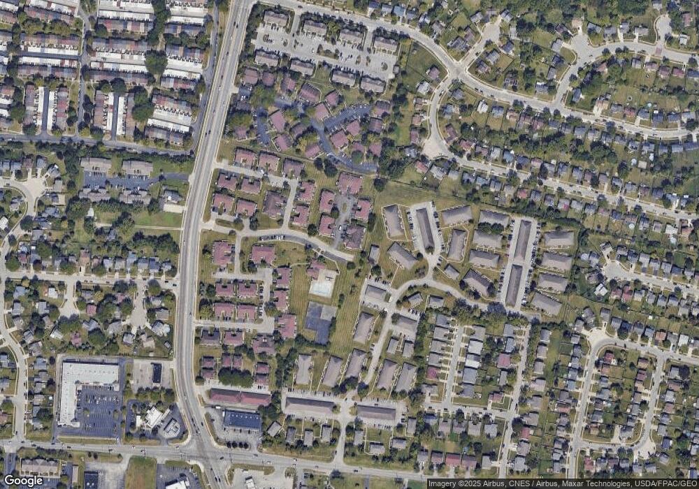 862 Cherlyn Ct, Columbus, OH 43228 - photo 1