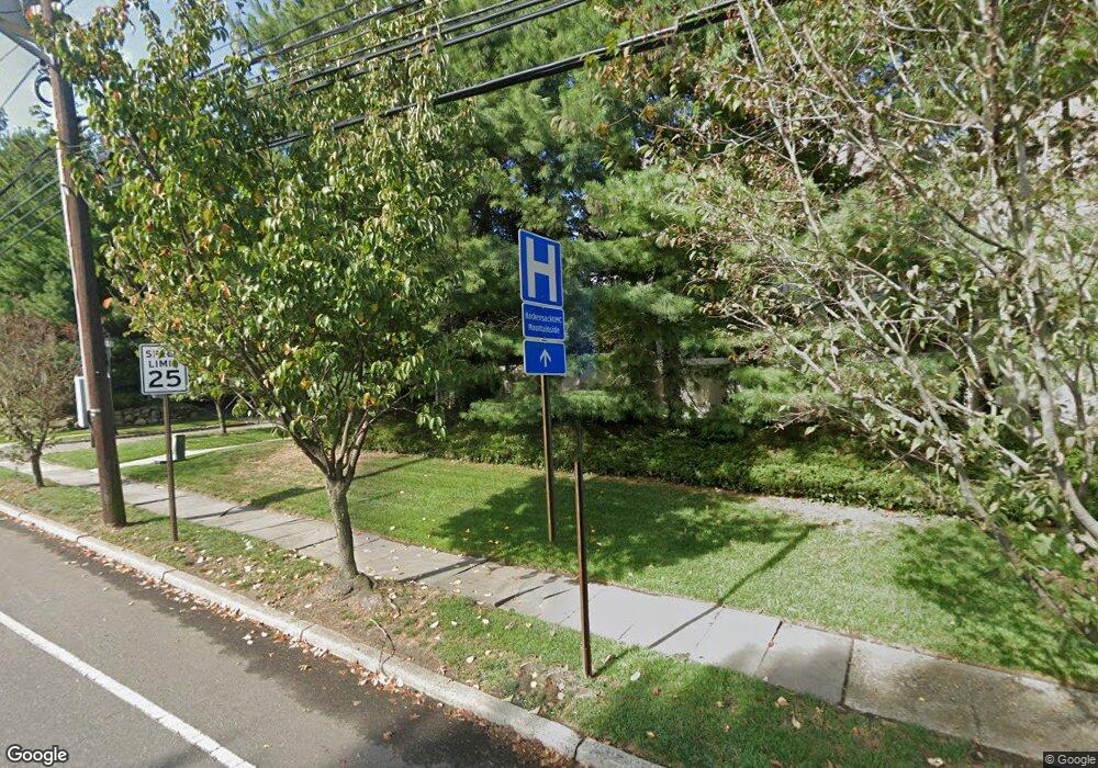 5 Christopher Ct, Montclair, NJ 07042 - photo 1