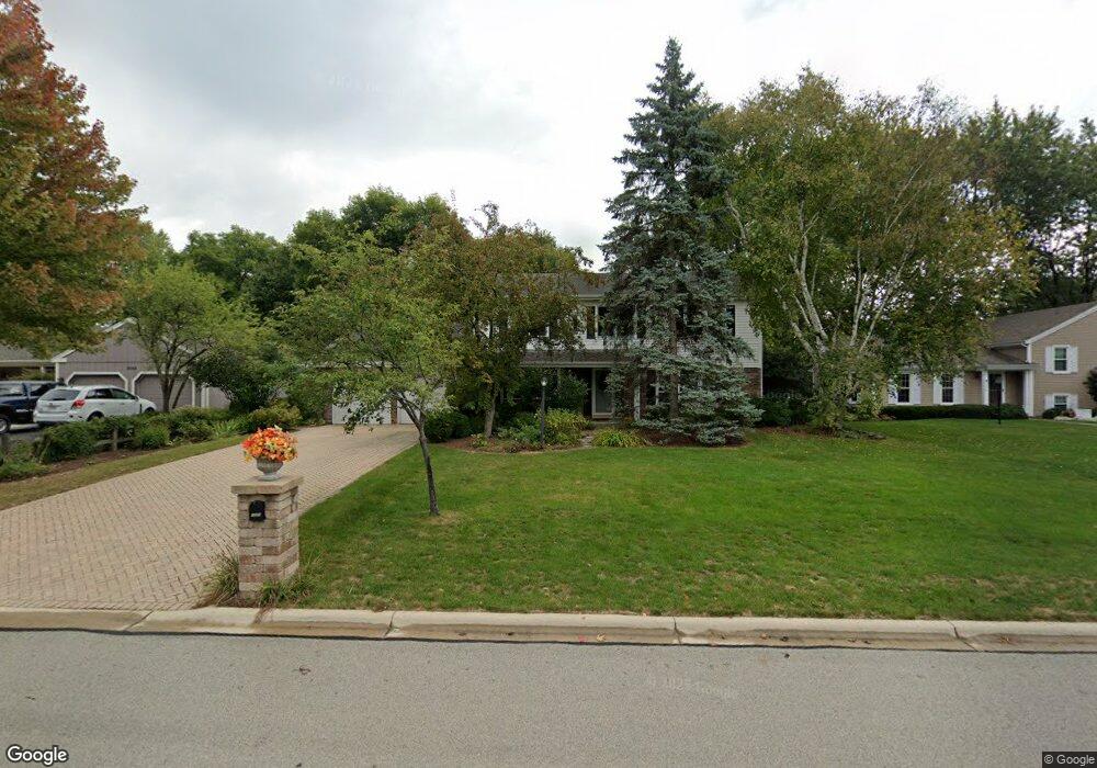 1050 Willow Ln, Batavia, IL 60510 - photo 1