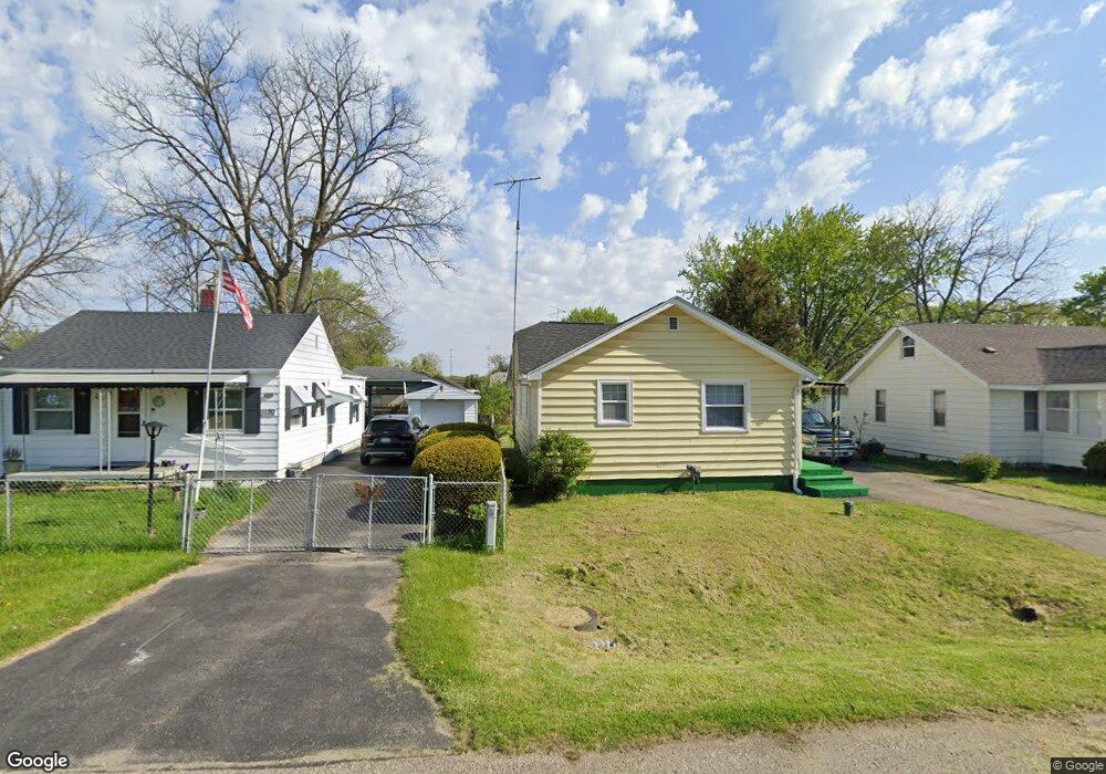 1116 W Bergin Ave, Flint, MI 48507 - photo 1