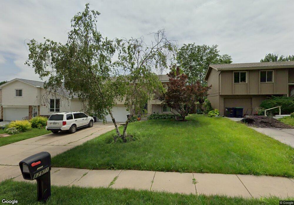 12971 Meredith Ave, Omaha, NE 68164 - photo 1