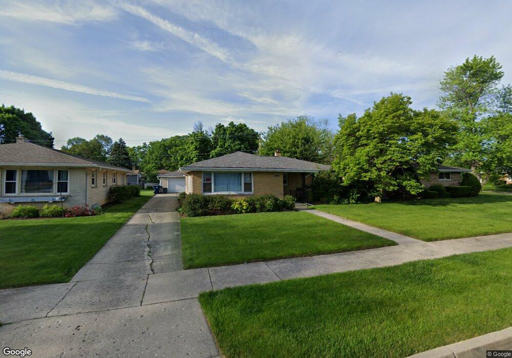 2231 W Grove Ave, Waukegan, IL 60085 - photo 1